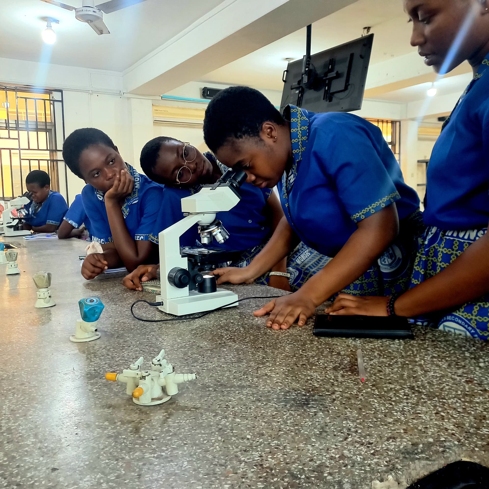 Laboratory and quality environment